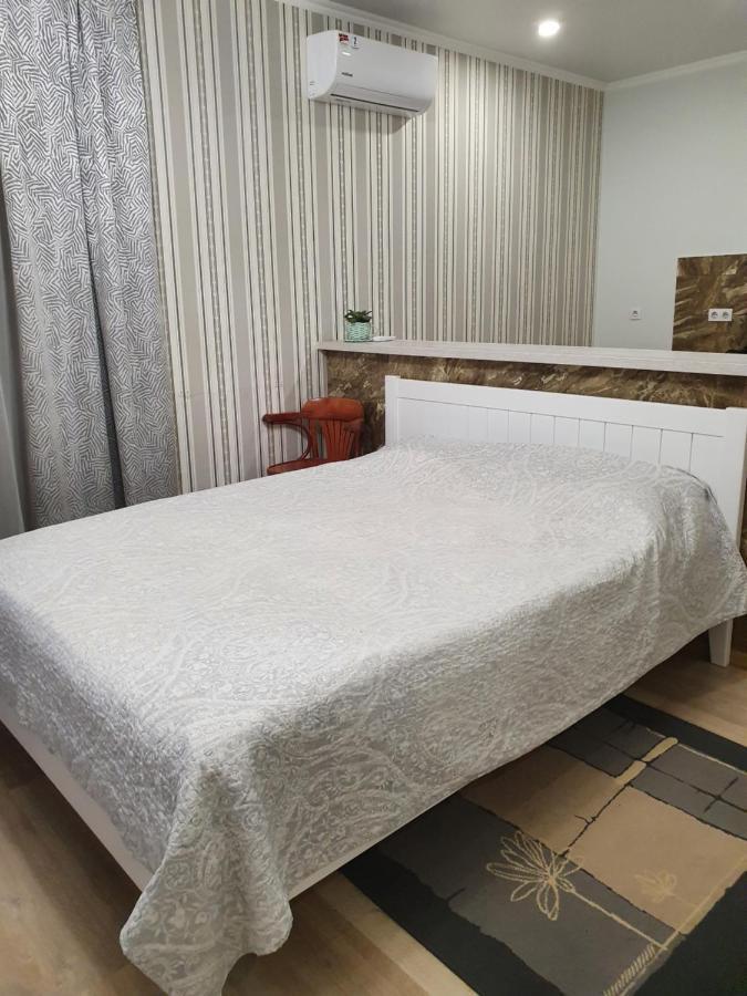 Квартира-Студія Lutsk Bagian luar foto