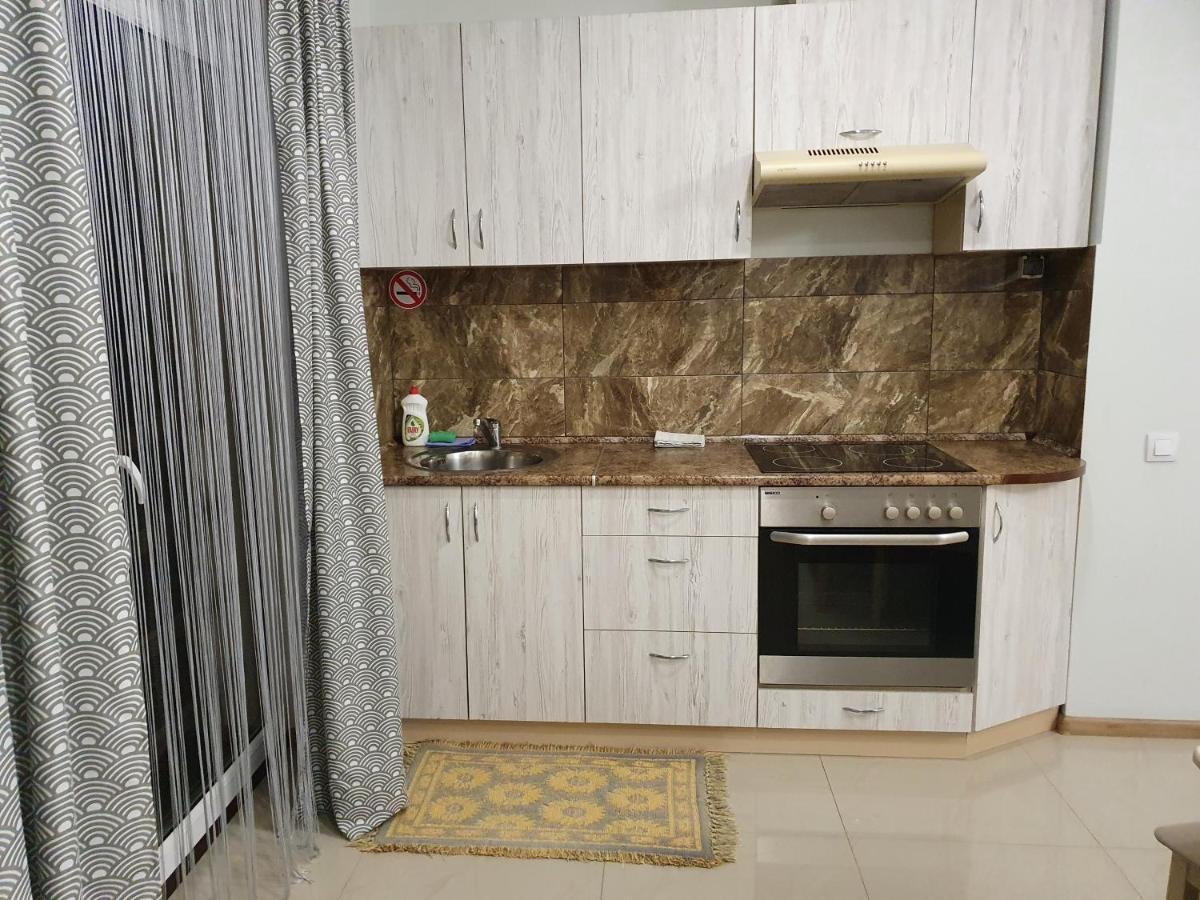 Квартира-Студія Lutsk Bagian luar foto